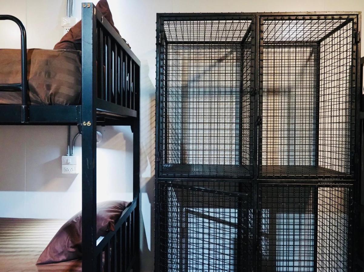 Wild Ones Hostel Bangkok Buitenkant foto