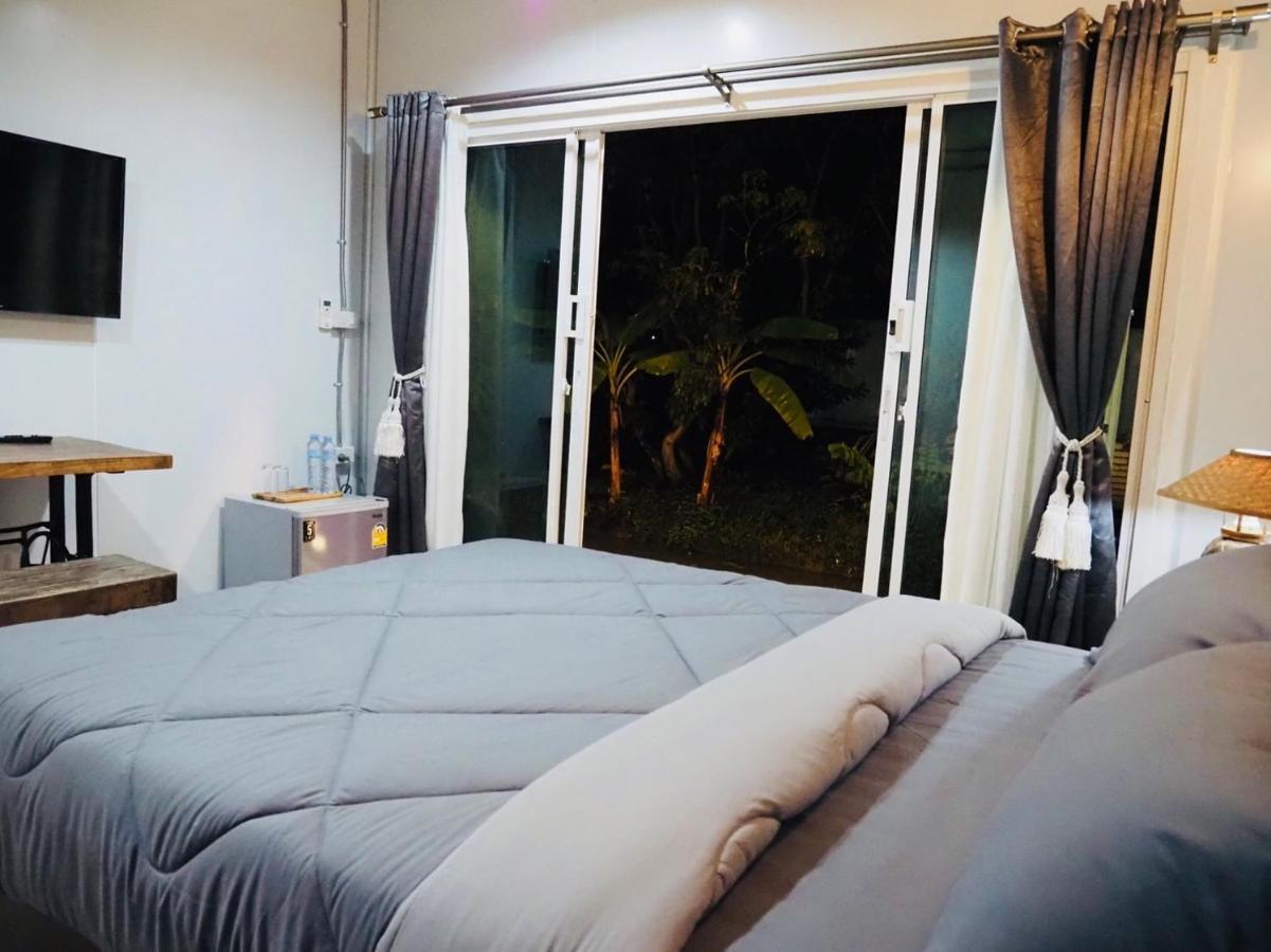 Wild Ones Hostel Bangkok Buitenkant foto